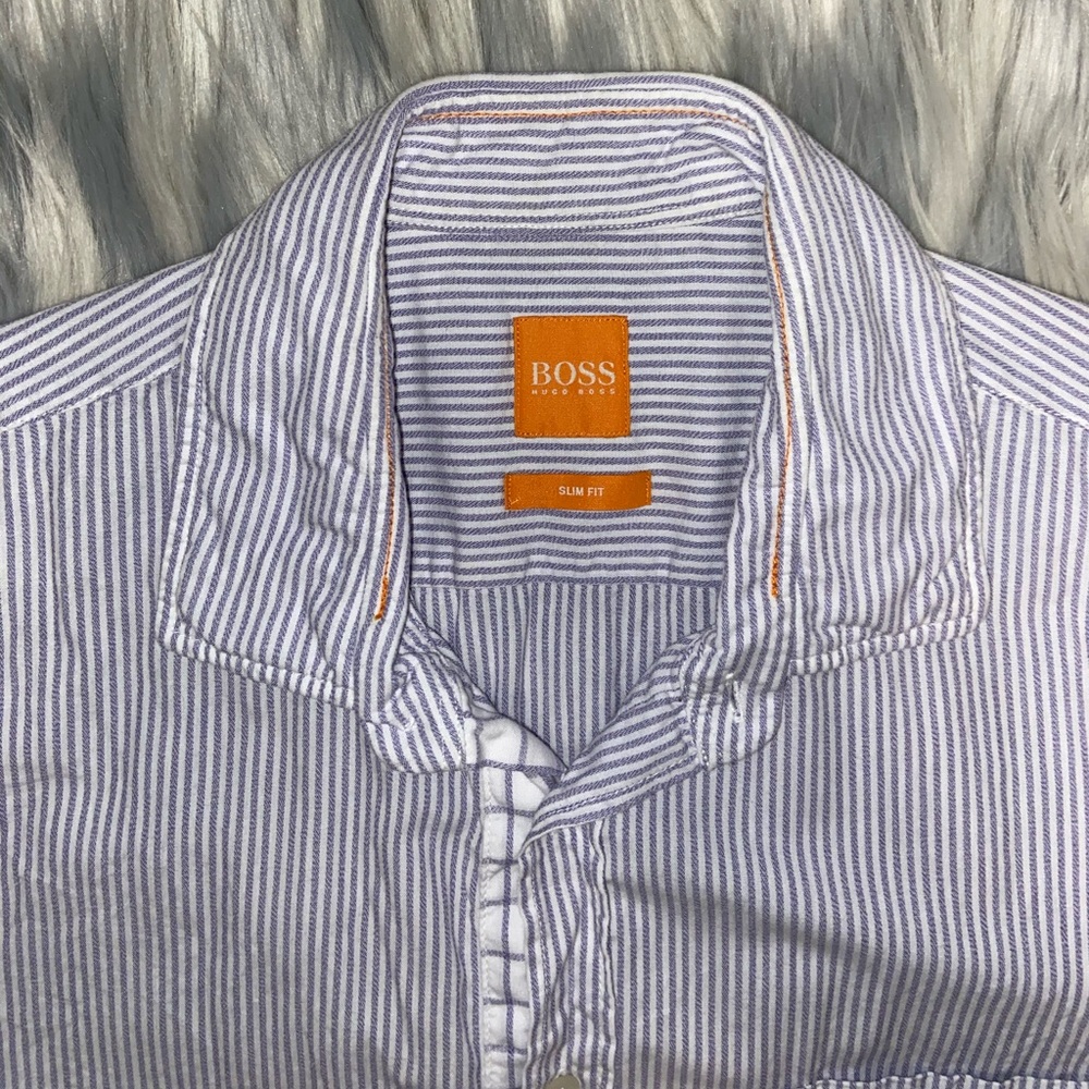 Hugo Boss button down collared shirt - Picture 2 of 5